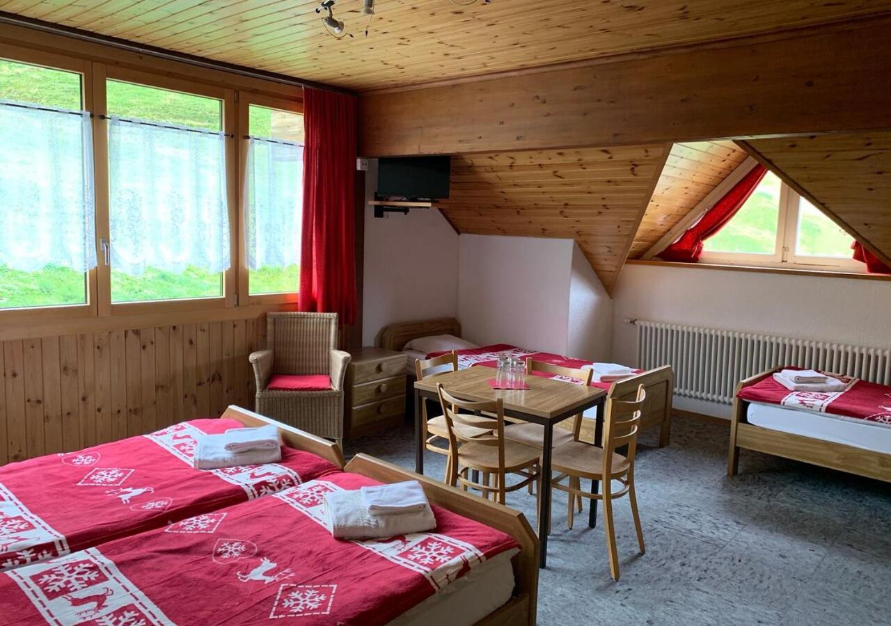Des Portes Du Soleil 2*